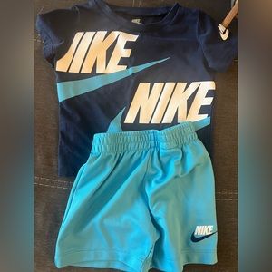 Toddler Boy’s 18m Nike Outfit